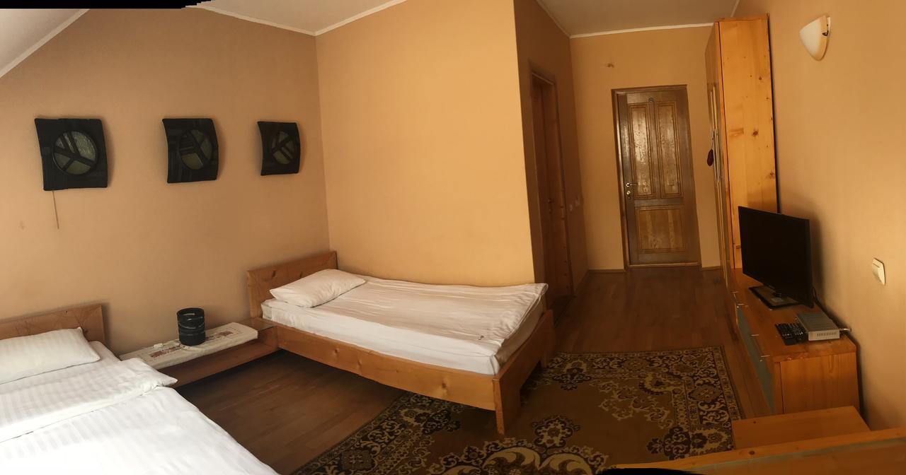Complex Vivcharyk Hotel Szkole Kültér fotó